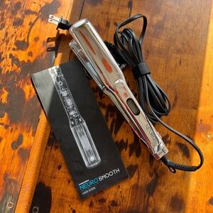 NEURO SMOOTH FLAT IRON by PAUL MITCHELL